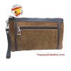 Cartera de mano de serraje ecuestre